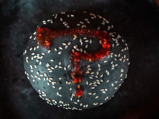 MNB x WHILE SHE SLEEPS - SO WHAT? BURGER