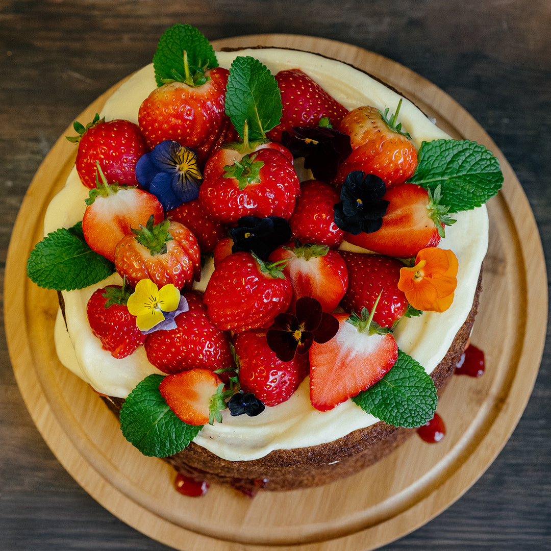 PRE-ORDER: Victoria Sponge Cake